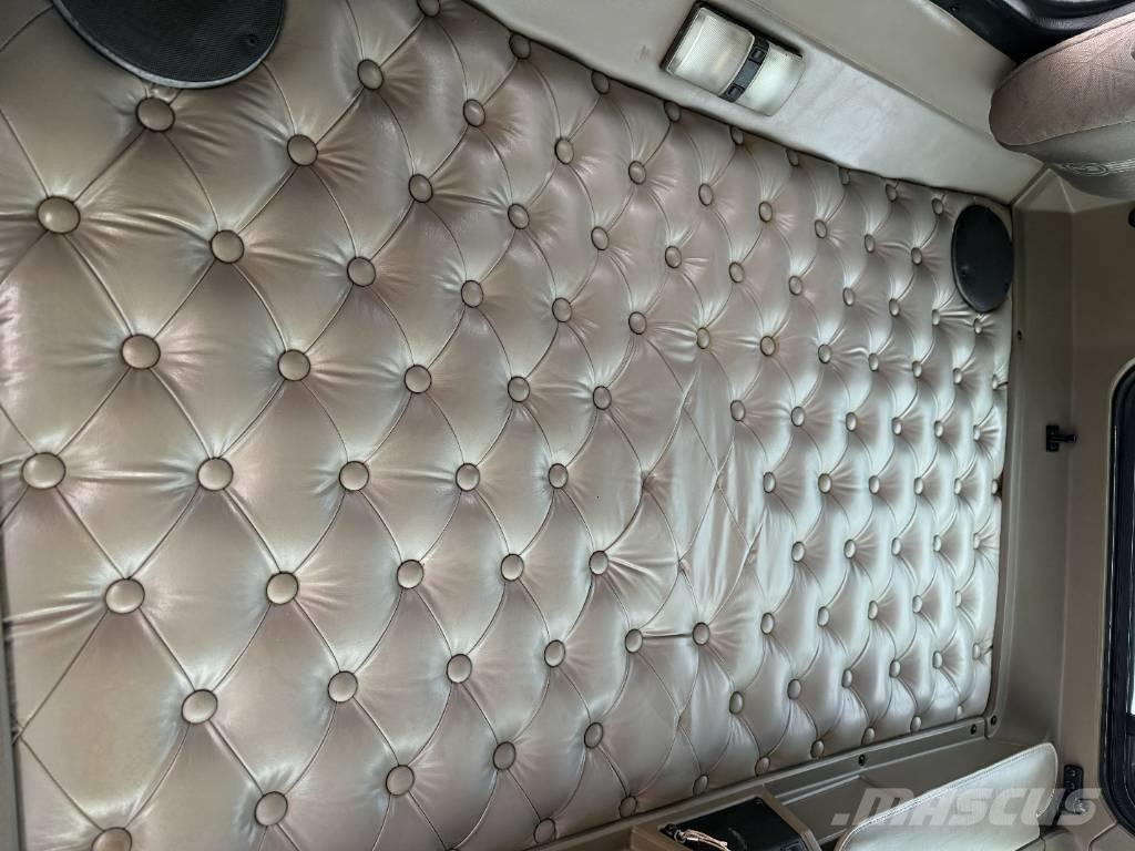 Kenworth W 900 Sattelzugmaschinen