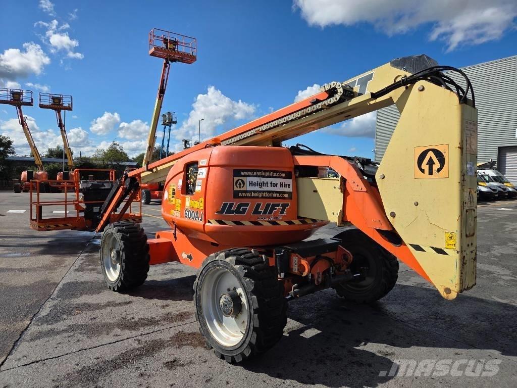 JLG 600 AJ Gelenkteleskoparbeitsbühnen