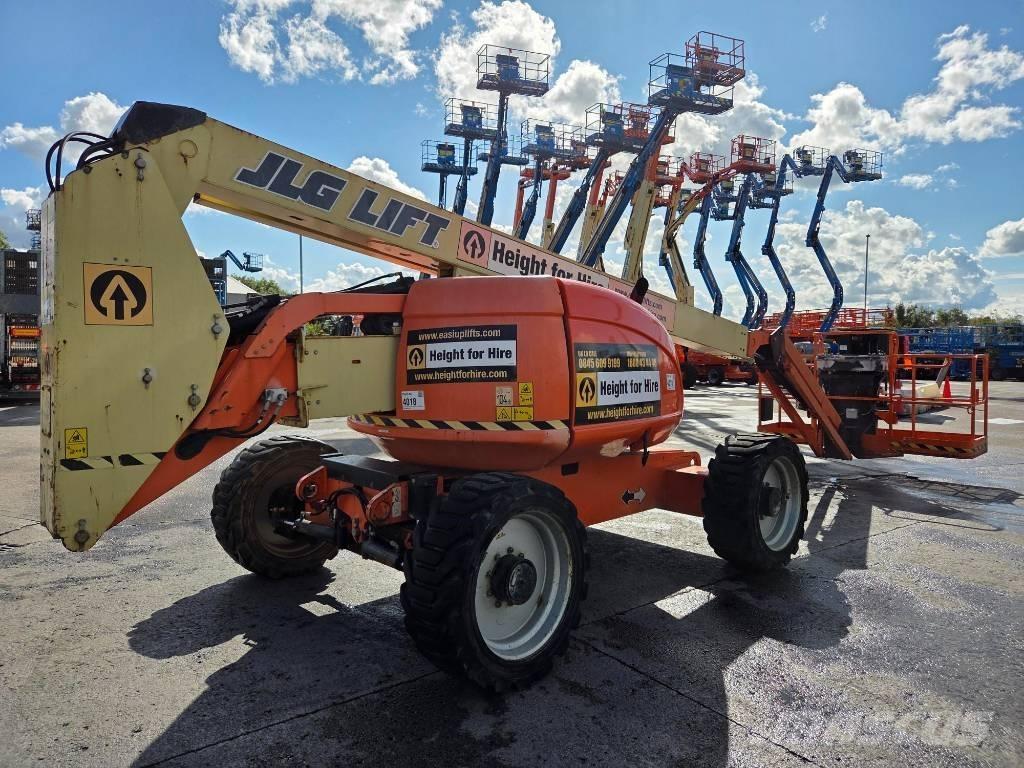 JLG 600 AJ Gelenkteleskoparbeitsbühnen
