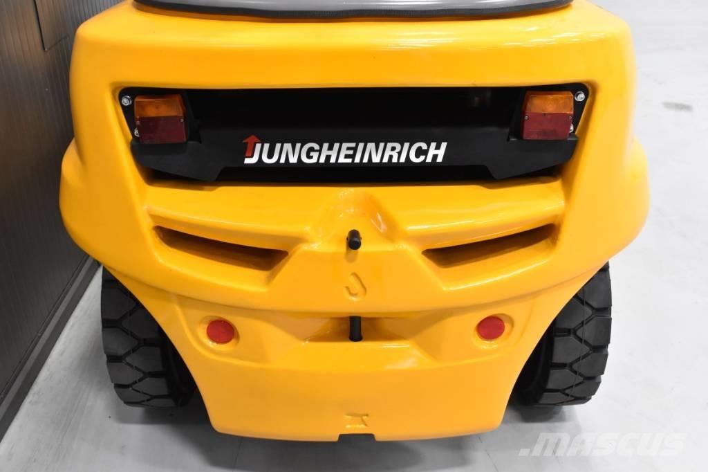 Jungheinrich TFG 540 Gas Stapler