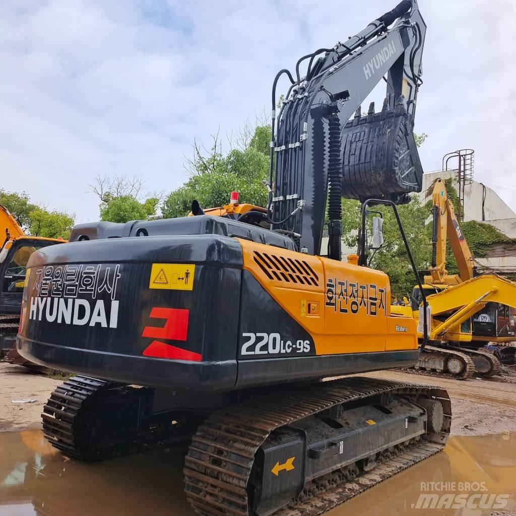 Hyundai 220lc-9s Raupenbagger