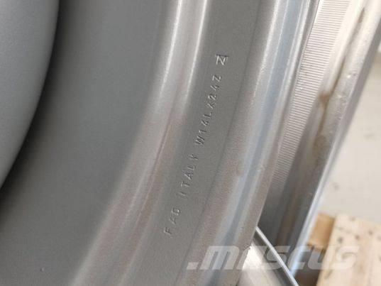 Merlo P 34.7 rims Reifen