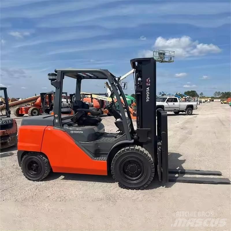 Toyota FD 50 Diesel Stapler