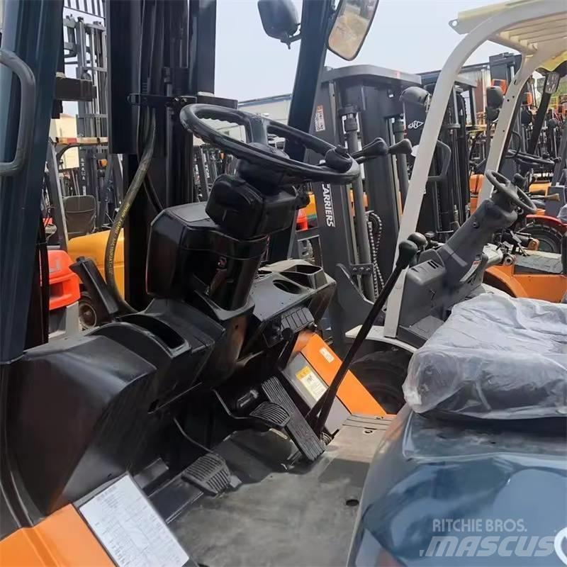 Toyota FD 50 Diesel Stapler
