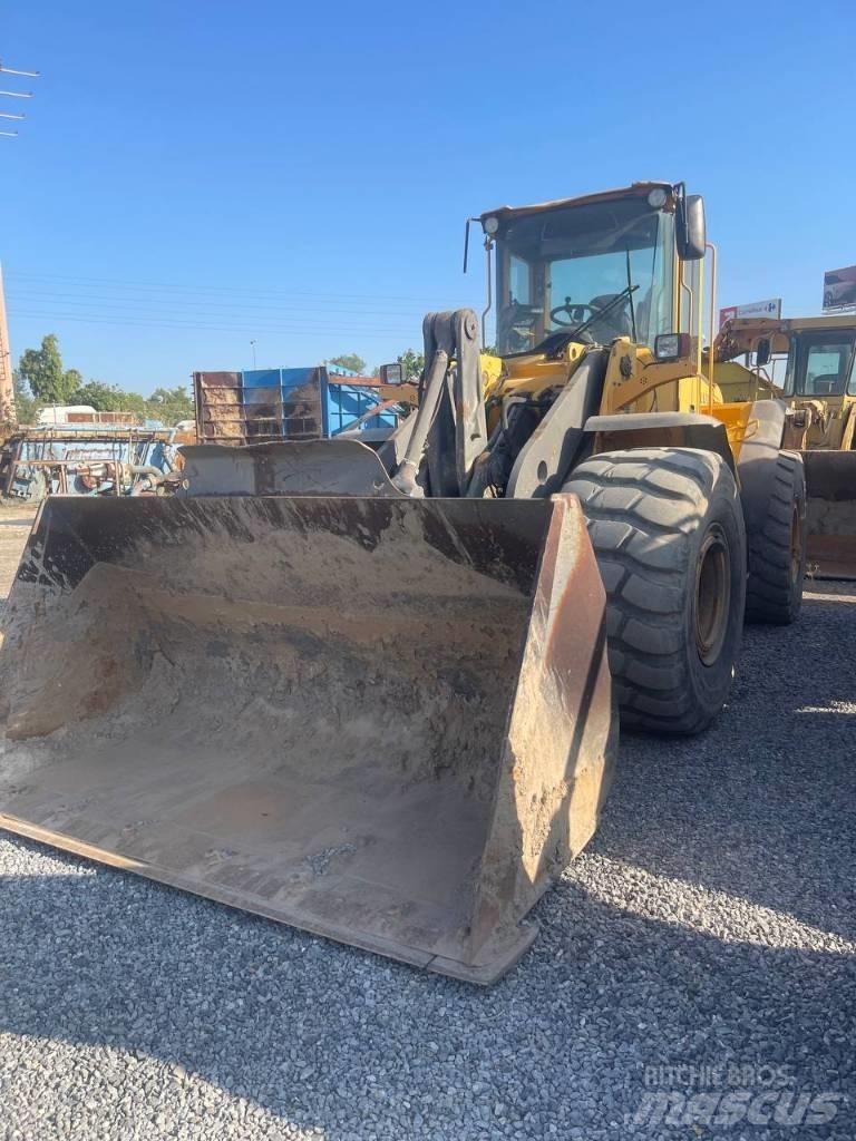 Volvo L 120 E Radlader