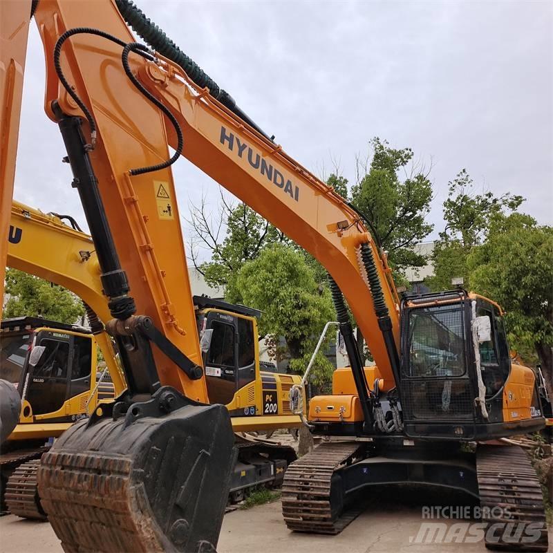 Hyundai 220LC -9S Raupenbagger