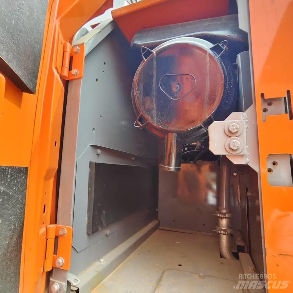 Hitachi ZX 210 Raupenbagger