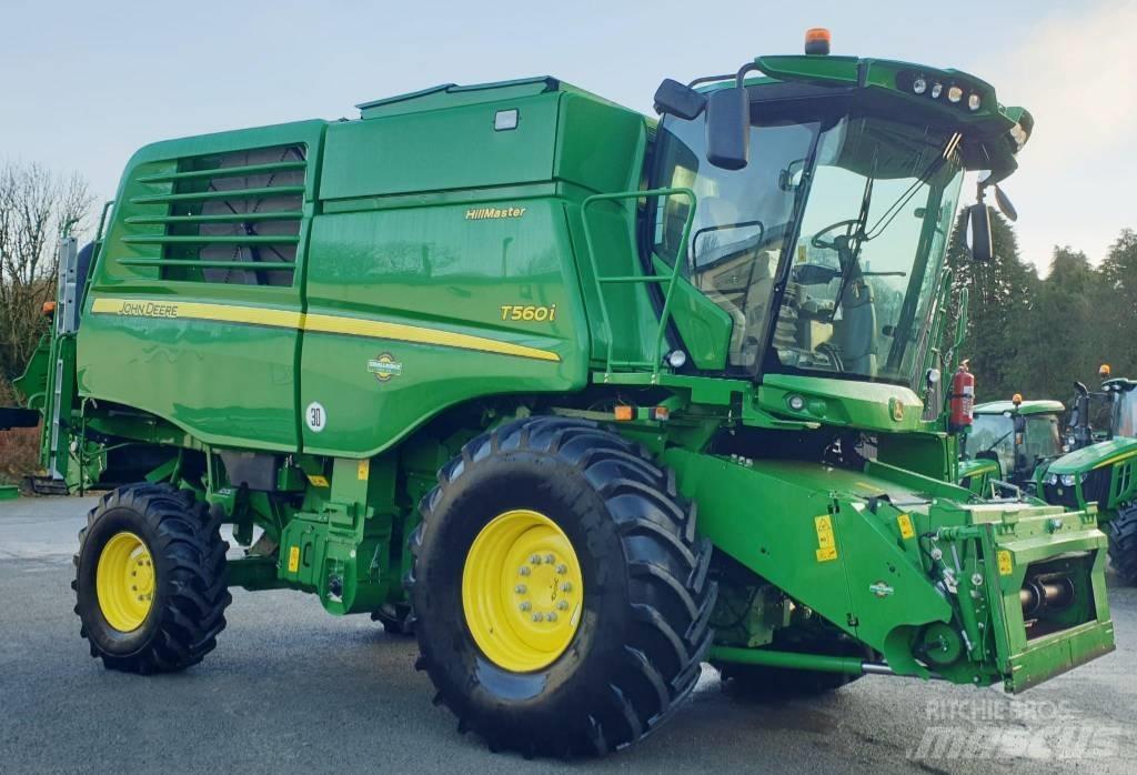 John Deere T 560 i Mähdrescher