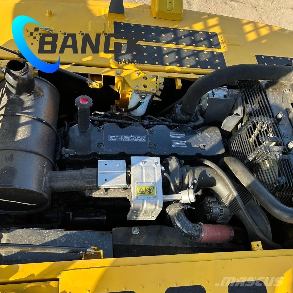 Komatsu PC 240-8 Raupenbagger