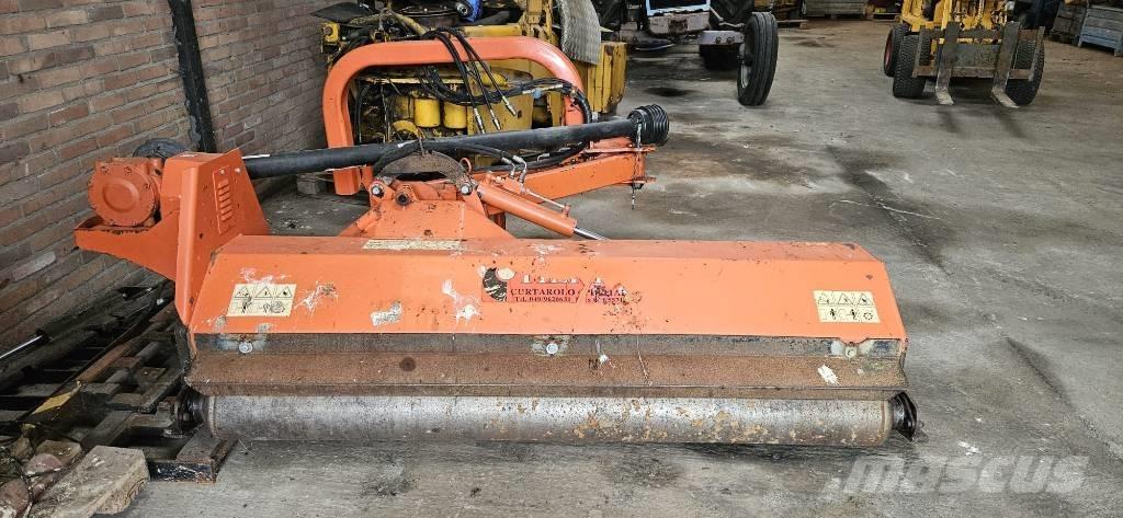 Tierre Klepelmaaier Konventionelle Pflüge