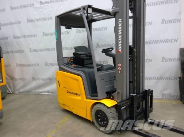 Jungheinrich EFG 112 Elektro Stapler