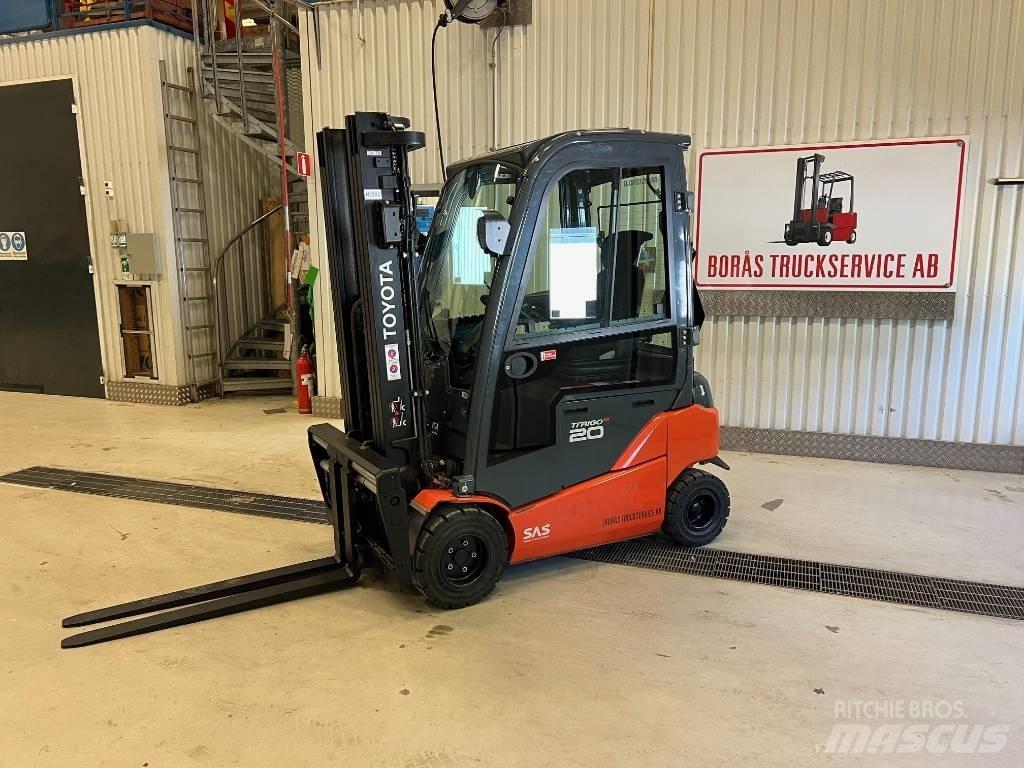 Toyota 8 FBMK 20 T Elektro Stapler