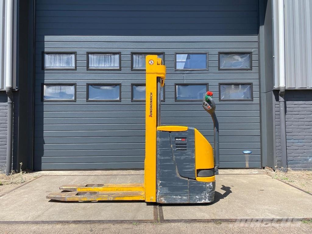Jungheinrich EJC12 Deichselstapler