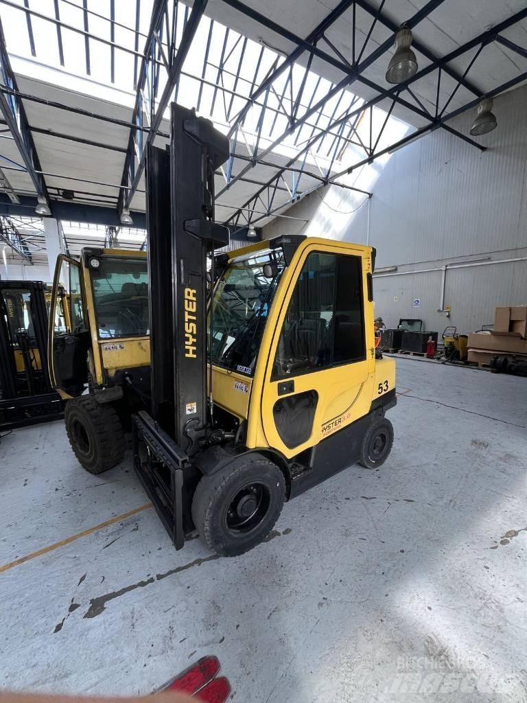 Hyster H3.0FT Gas Stapler