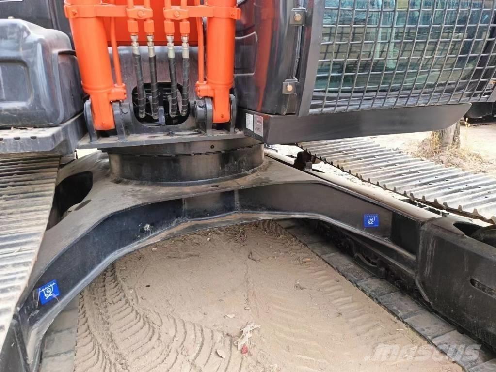 Hitachi ZX120-6 Raupenbagger