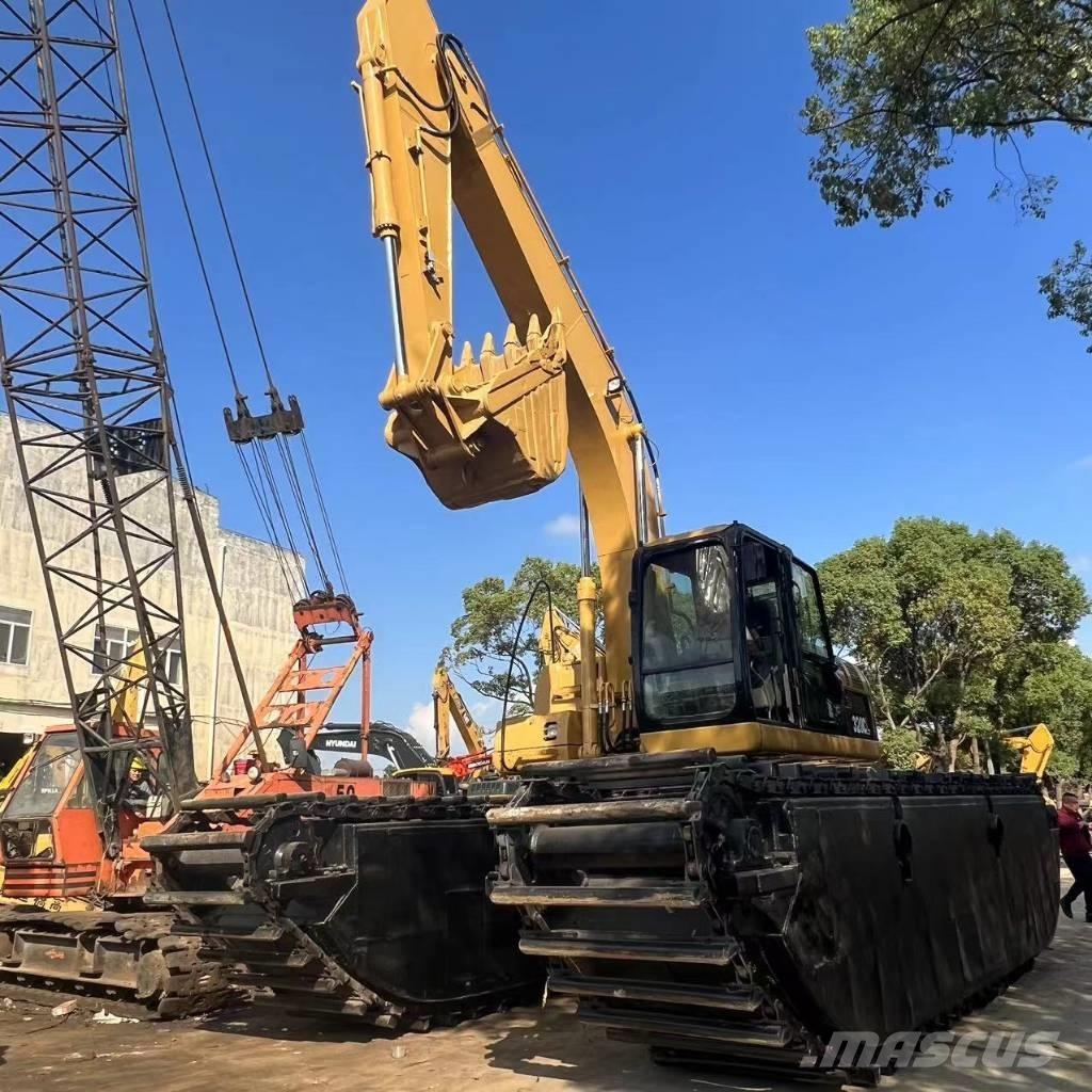 CAT 320 C Amphibienbagger