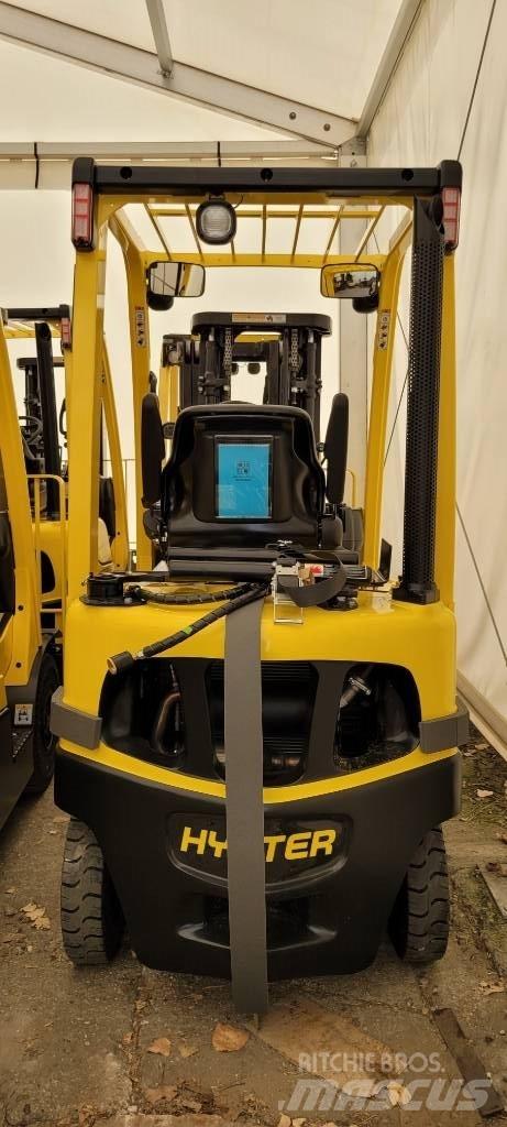 Hyster H 1.6 FT Gas Stapler