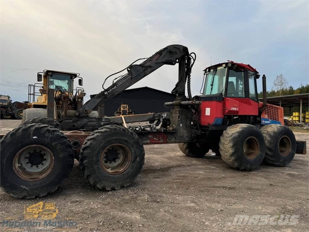 Valmet 890.2 Forwarder