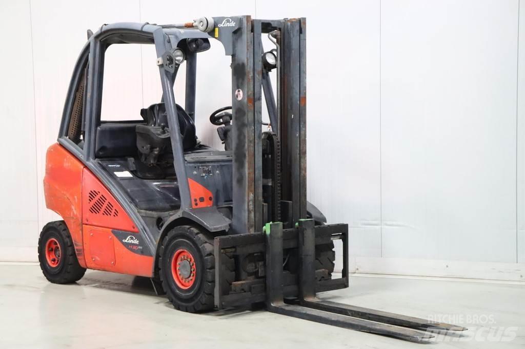 Linde H30D-02 Diesel Stapler