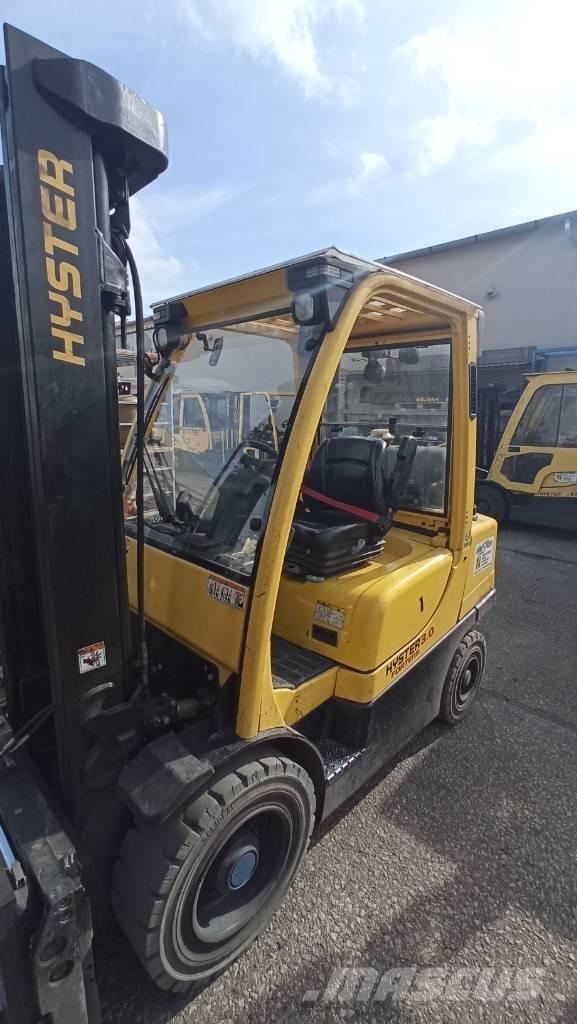 Hyster H 3.00 FT Gas Stapler