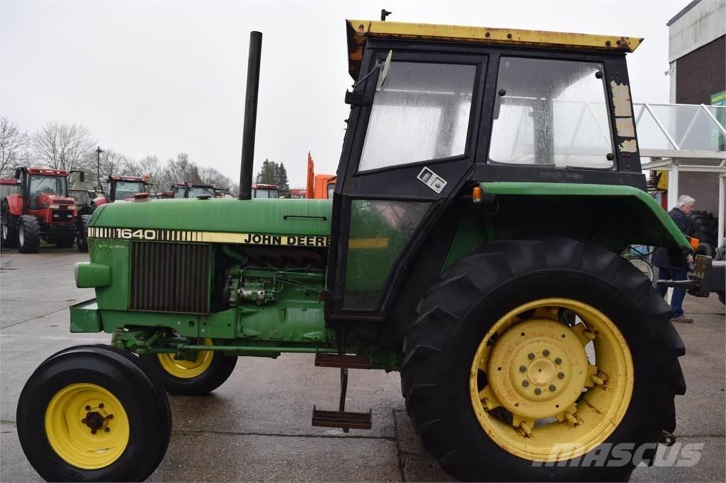 John Deere 1640 Traktoren