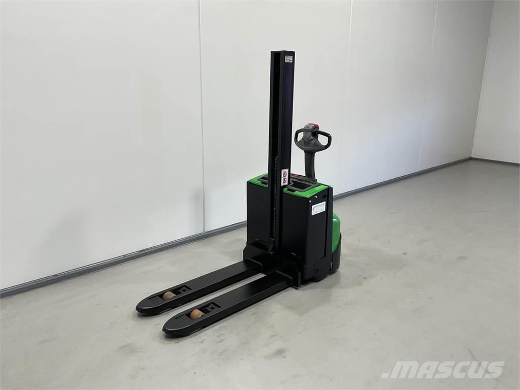 Cesab S208L Selbstfahrstapler