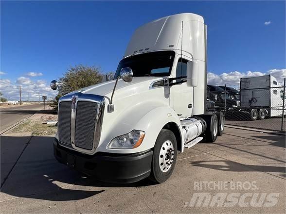 Kenworth T680 Sattelzugmaschinen