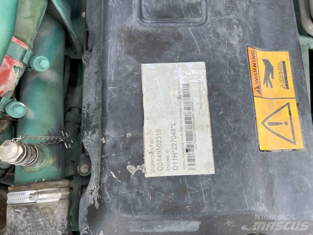 Volvo A25F Dumper - Knickgelenk