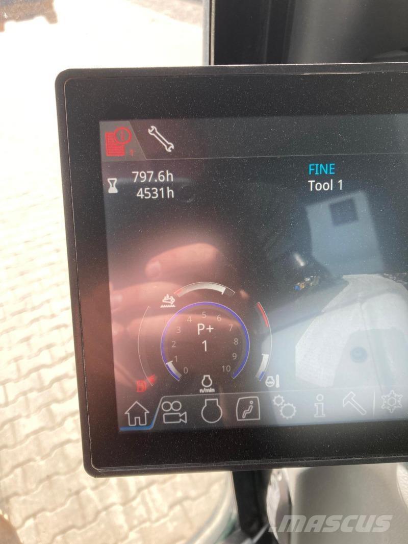 Liebherr R924 Raupenbagger