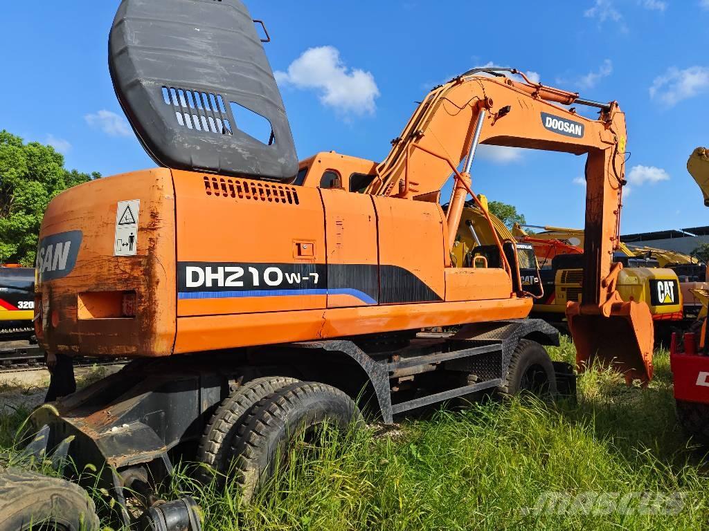Doosan DH 210 W-7 Mobilbagger