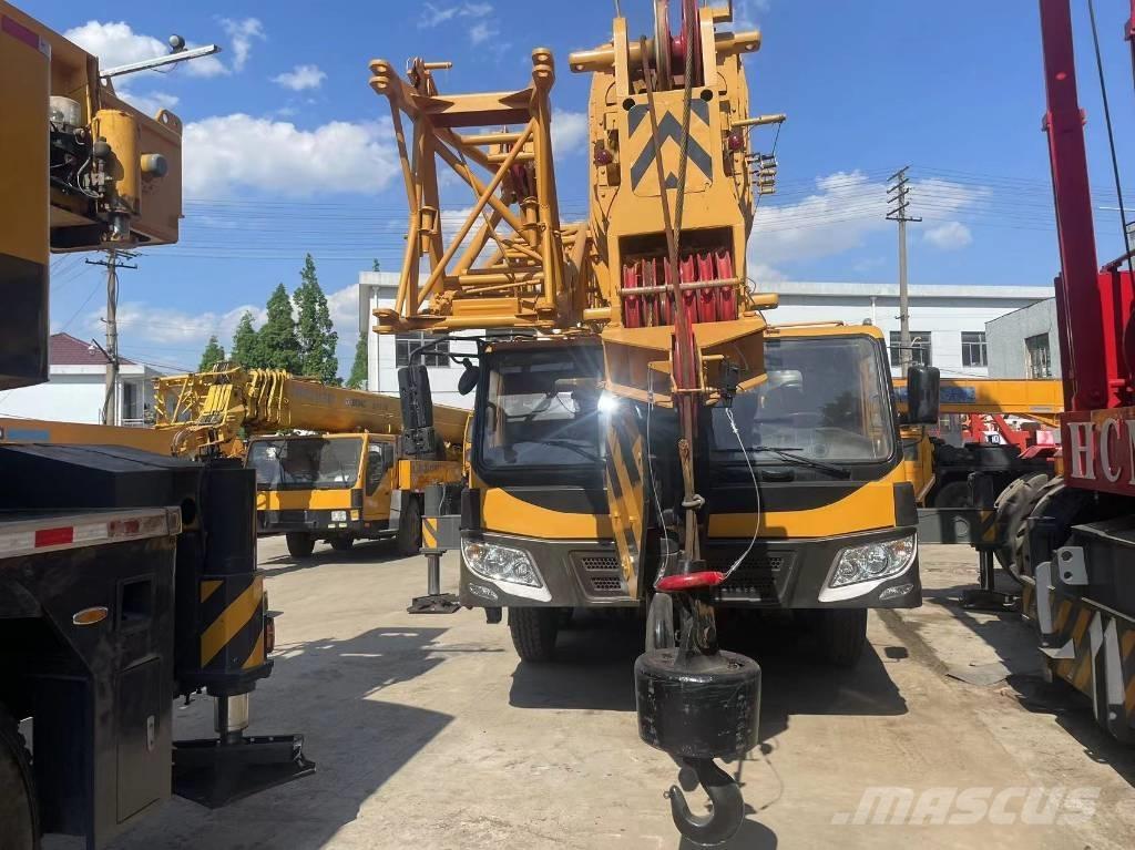 XCMG QY100K All-Terrain-Krane