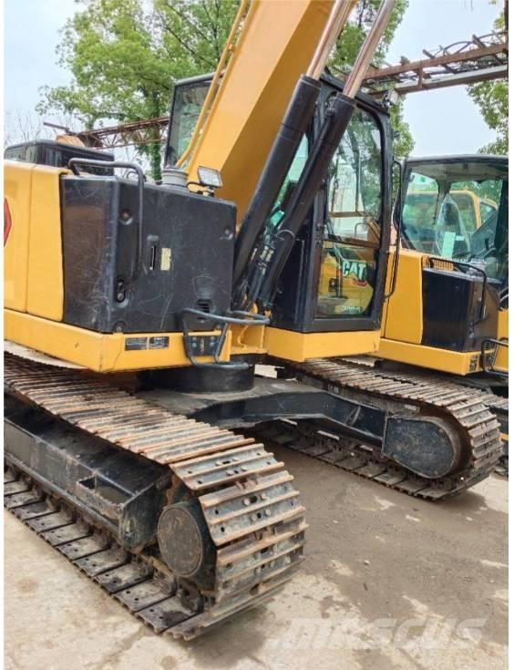 CAT 310 Raupenbagger