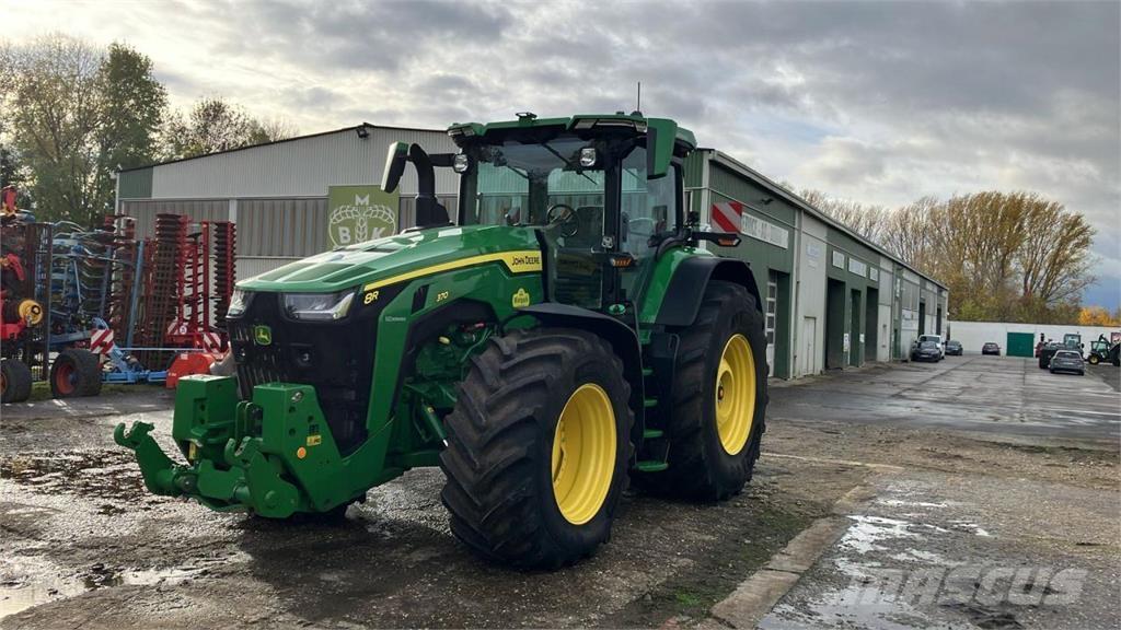 John Deere 8R 370 Traktoren