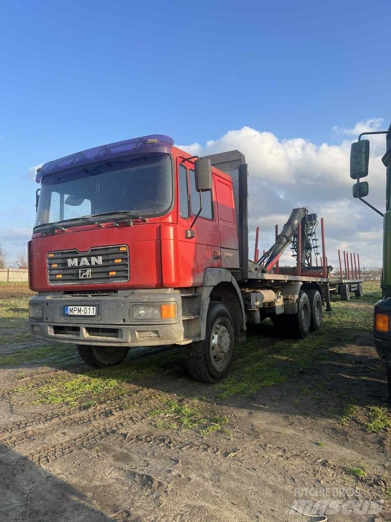 MAN F 2000 Holzfahrzeuge