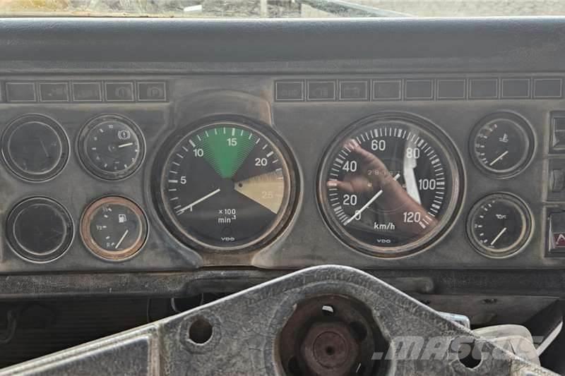 MAN 30-240 Andere Fahrzeuge