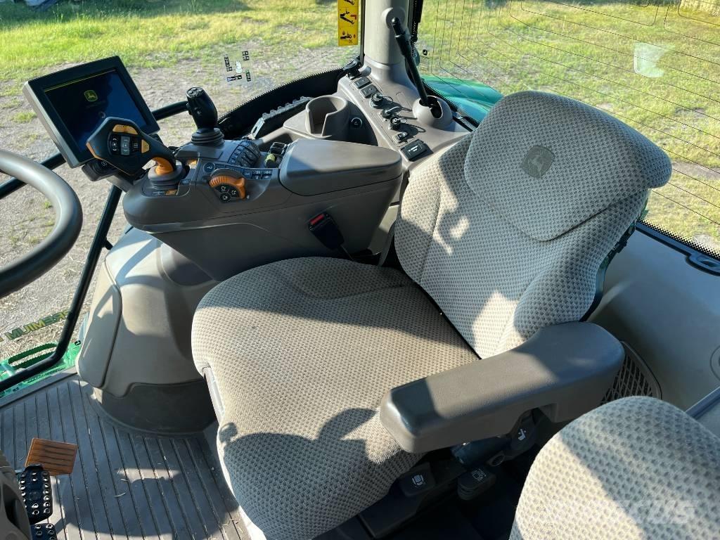 John Deere 6155 R Traktoren