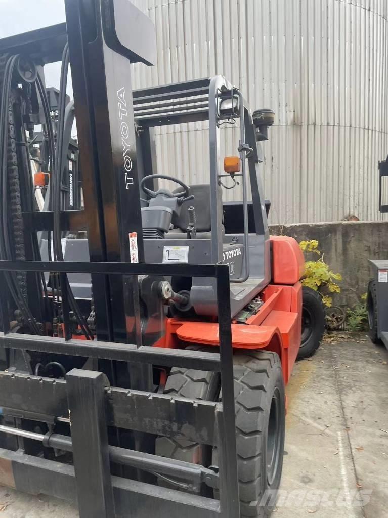 Toyota 7 Ton Diesel Stapler