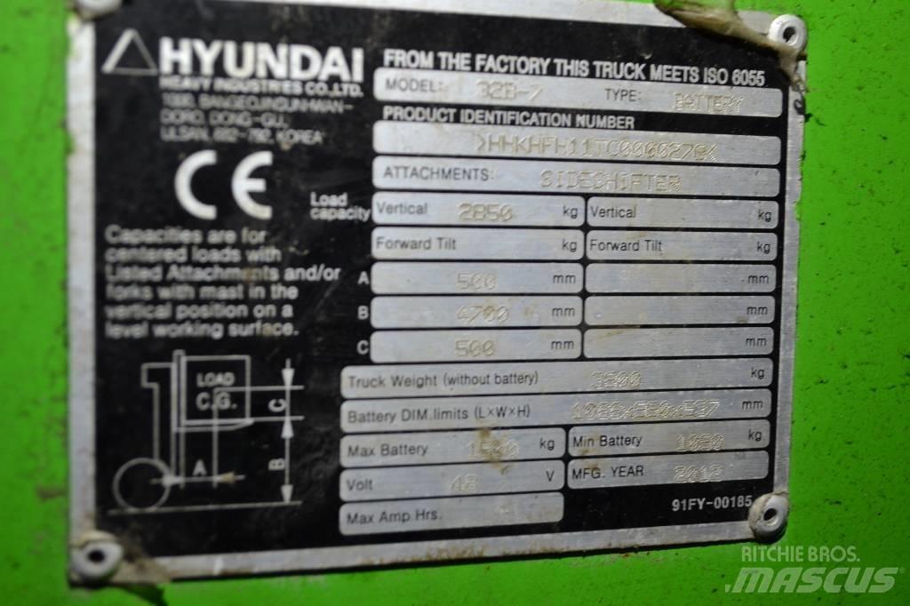 Hyundai 32 B-7 Elektro Stapler