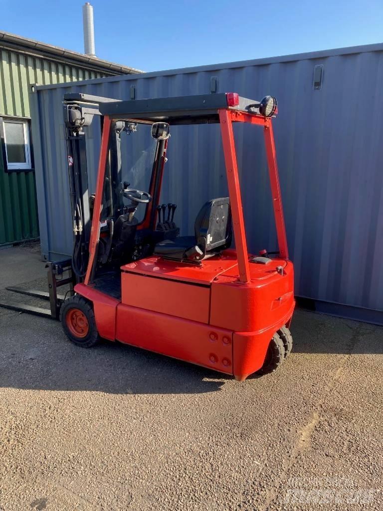 Linde E16 Elektro Stapler