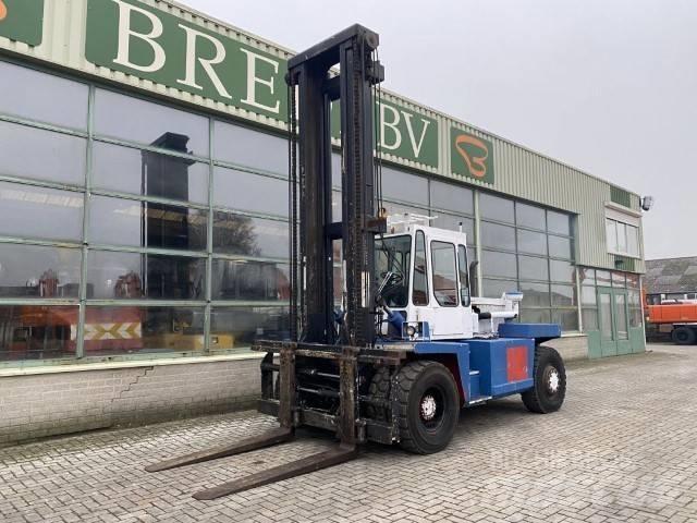 Kalmar 15900 Diesel Stapler
