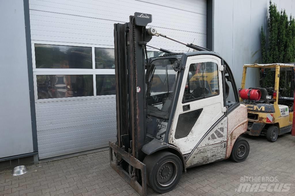Linde H 35 D - 01 Diesel Stapler