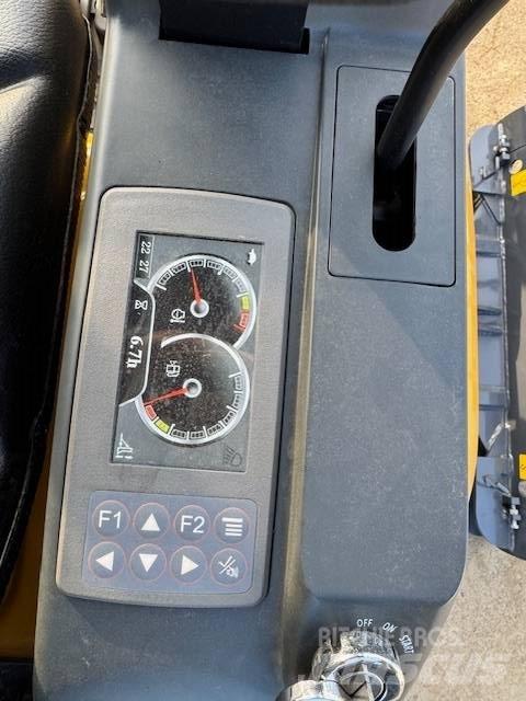XCMG XE 18 E Minibagger < 7t