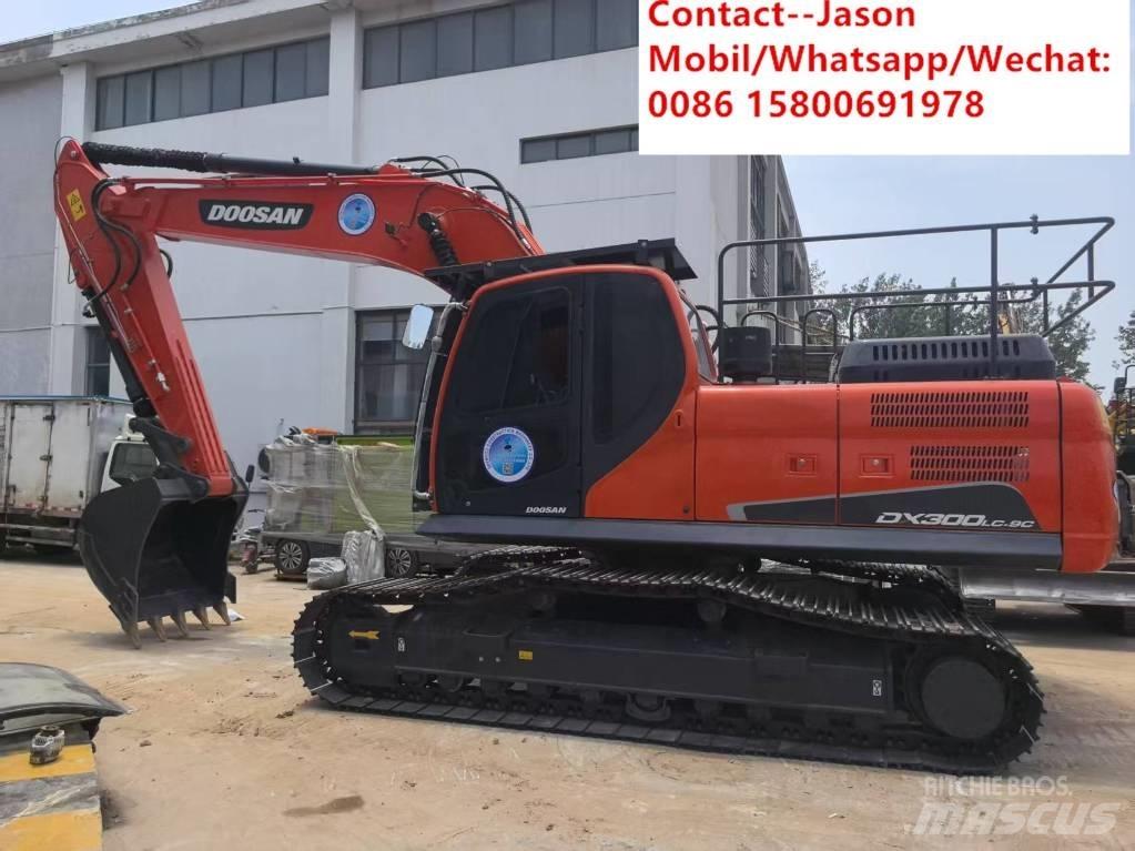 Doosan DX 300 LCA Raupenbagger