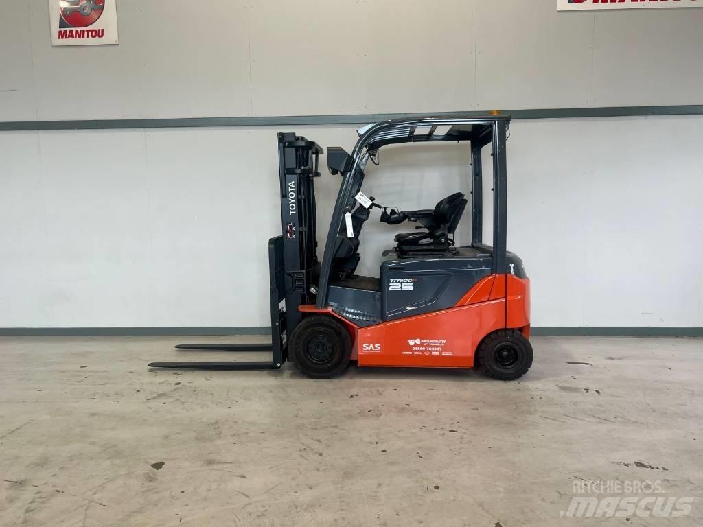 Toyota 8 FBMKT 25 Elektro Stapler