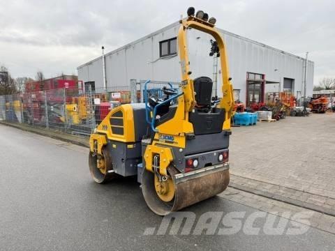 XCMG XD 120 Erdbauwalzen