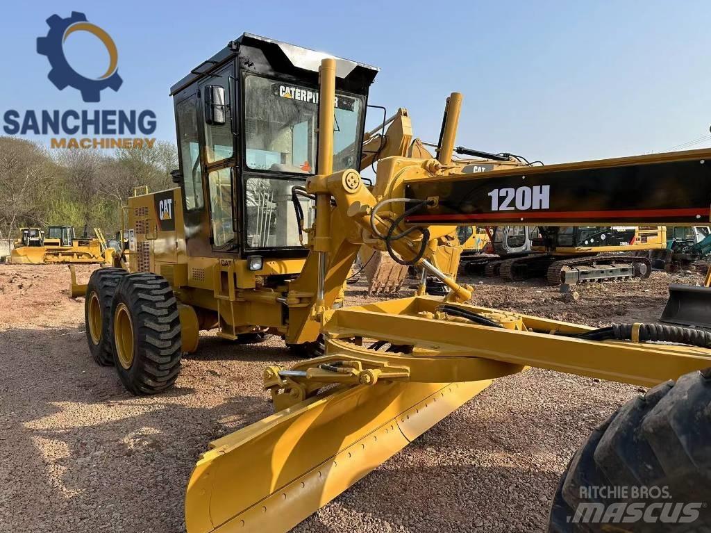 CAT 120 H Grader