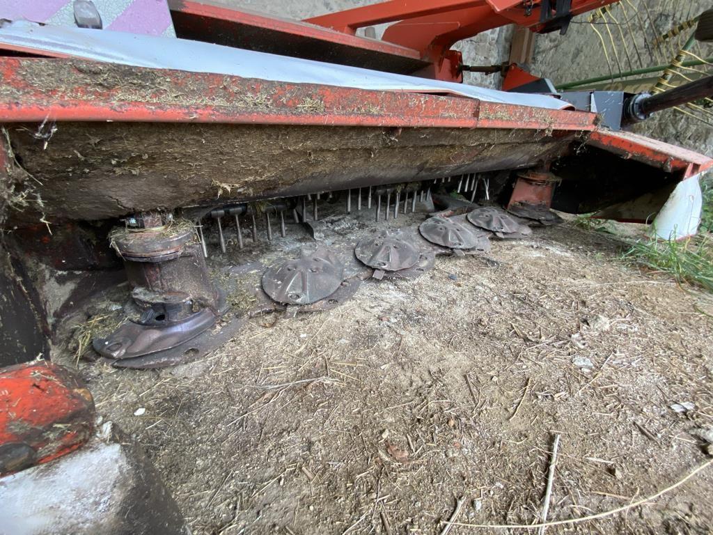 Kuhn FC303GL Gezogene und selbstfahrende Mäher