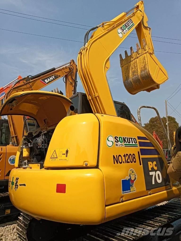 Komatsu PC 70 Midibagger  7t - 12t