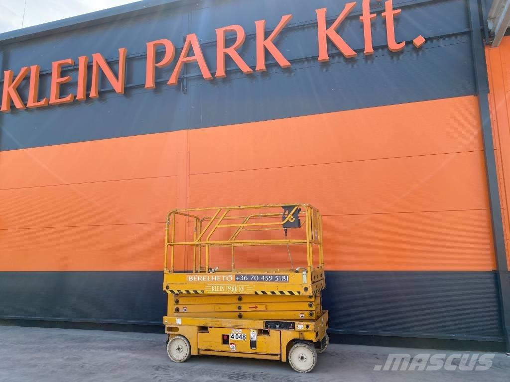 Haulotte Compact 10 Scheren-Arbeitsbühnen