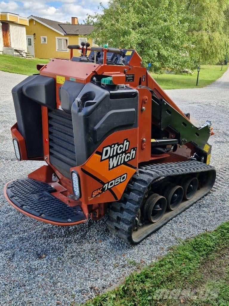 Ditch Witch SK 1050 Teleskoplader für Landwirtschaft